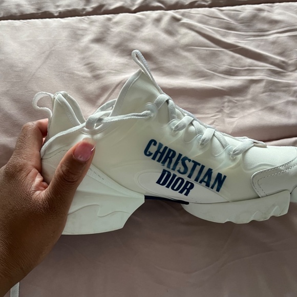 Christian Dior - Picture 4 of 5